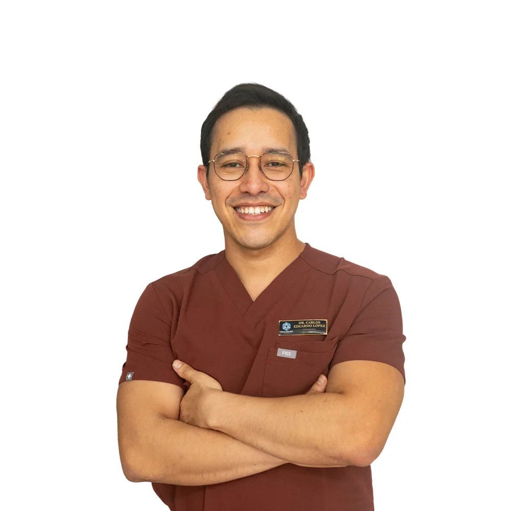Dr. Carlos López